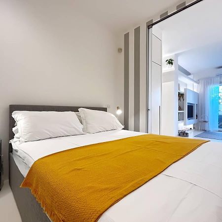 Solemar Sicilia - White Loft Apartment Palermo Exterior foto